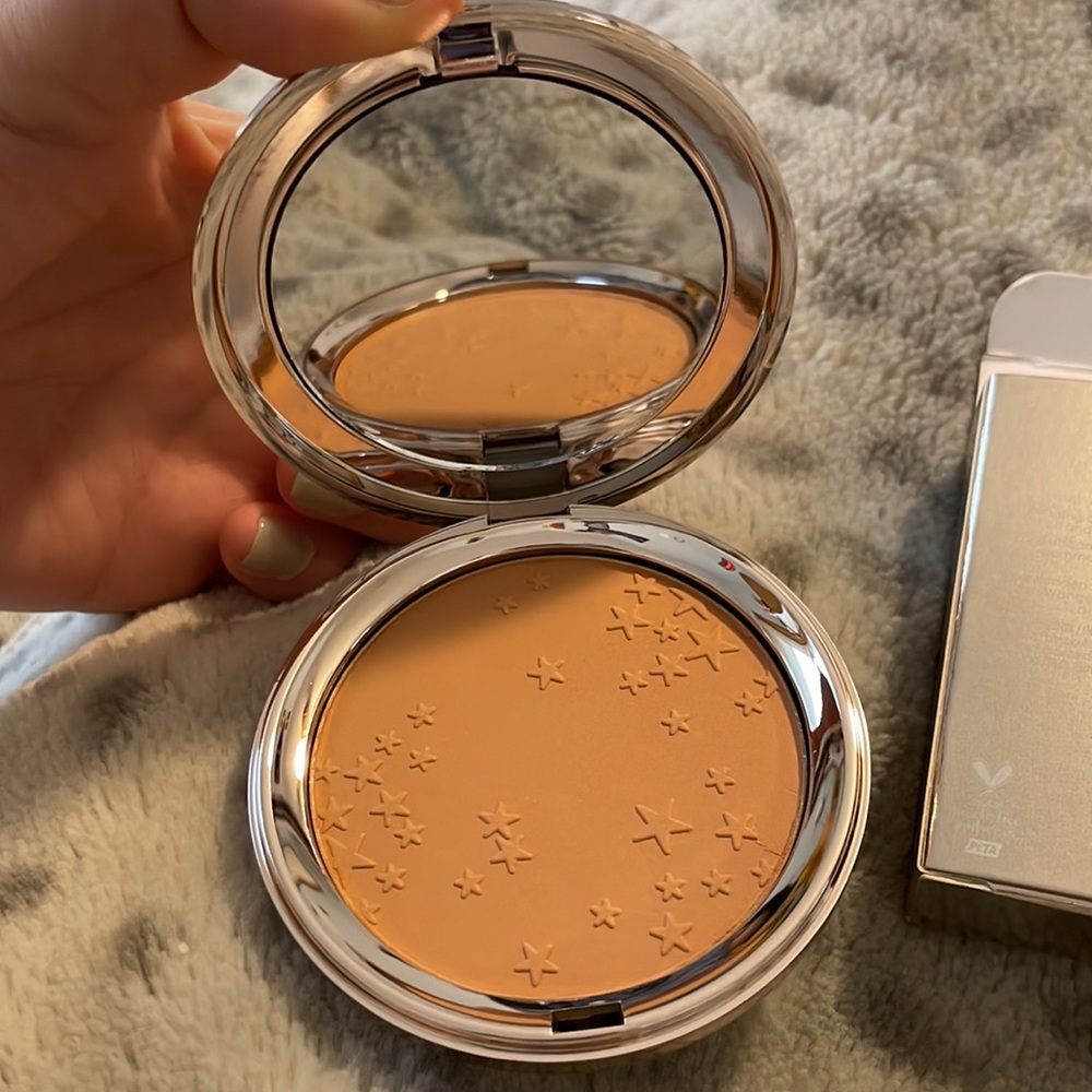 Ciate London Bamboo Bronzer Shade Palm Island - Picture 5 of 5